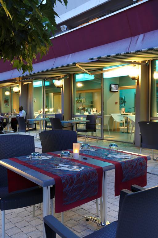 Mercure Brive Ussac Esterno foto