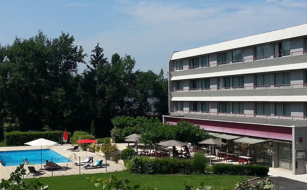 Hotel Mercure Brive Ussac Esterno foto