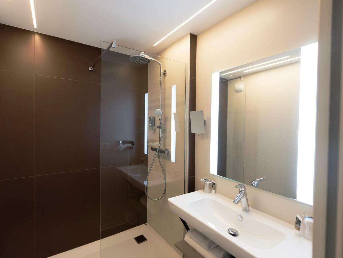 Mercure Brive Ussac Esterno foto